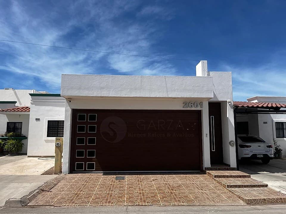 RENTA AMUEBLADA 3 RECÁMARAS BOSQUES DEL PEDREGAL