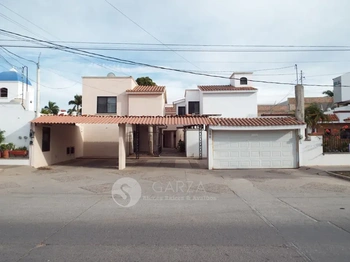 CASAS EN VENTA (JUNTAS) FRACC. SCALLY)